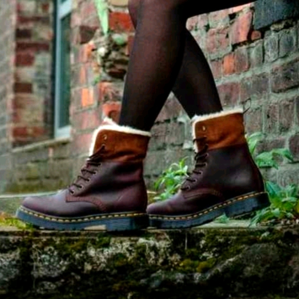 New Dr martens fur lined.